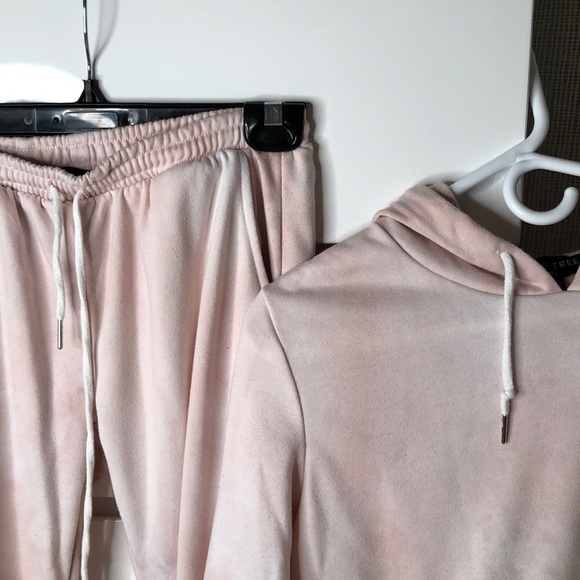 Tracksuit - Picture 3 of 3